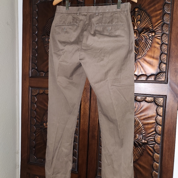 Express Slacks Photographer - Picture 5 of 6